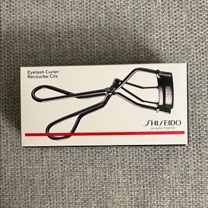 Shiseido Eyelash Curler